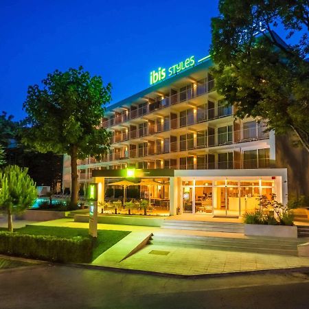 Ibis Styles Golden Sands Roomer Hotel Exterior photo