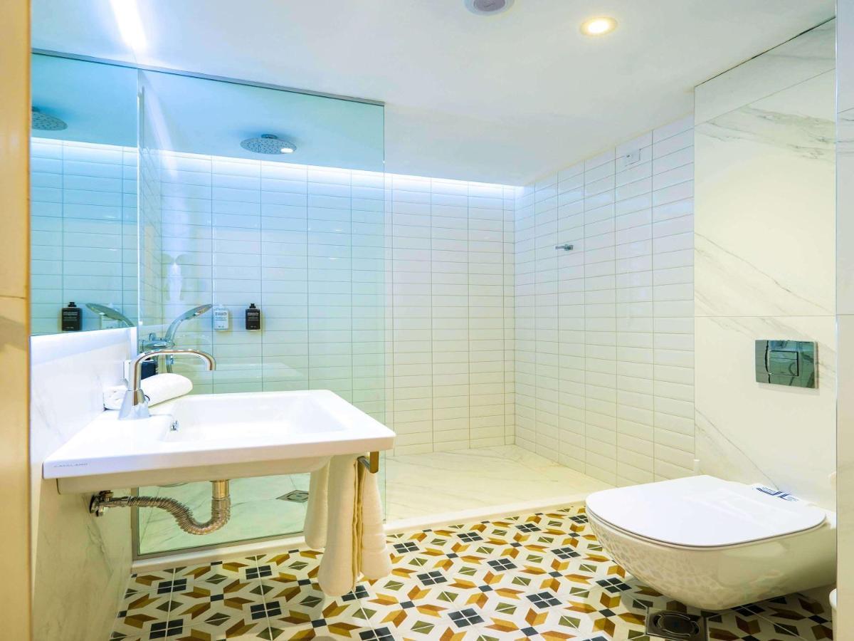Ibis Styles Golden Sands Roomer Hotel Exterior photo