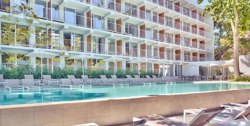 Ibis Styles Golden Sands Roomer Hotel Exterior photo